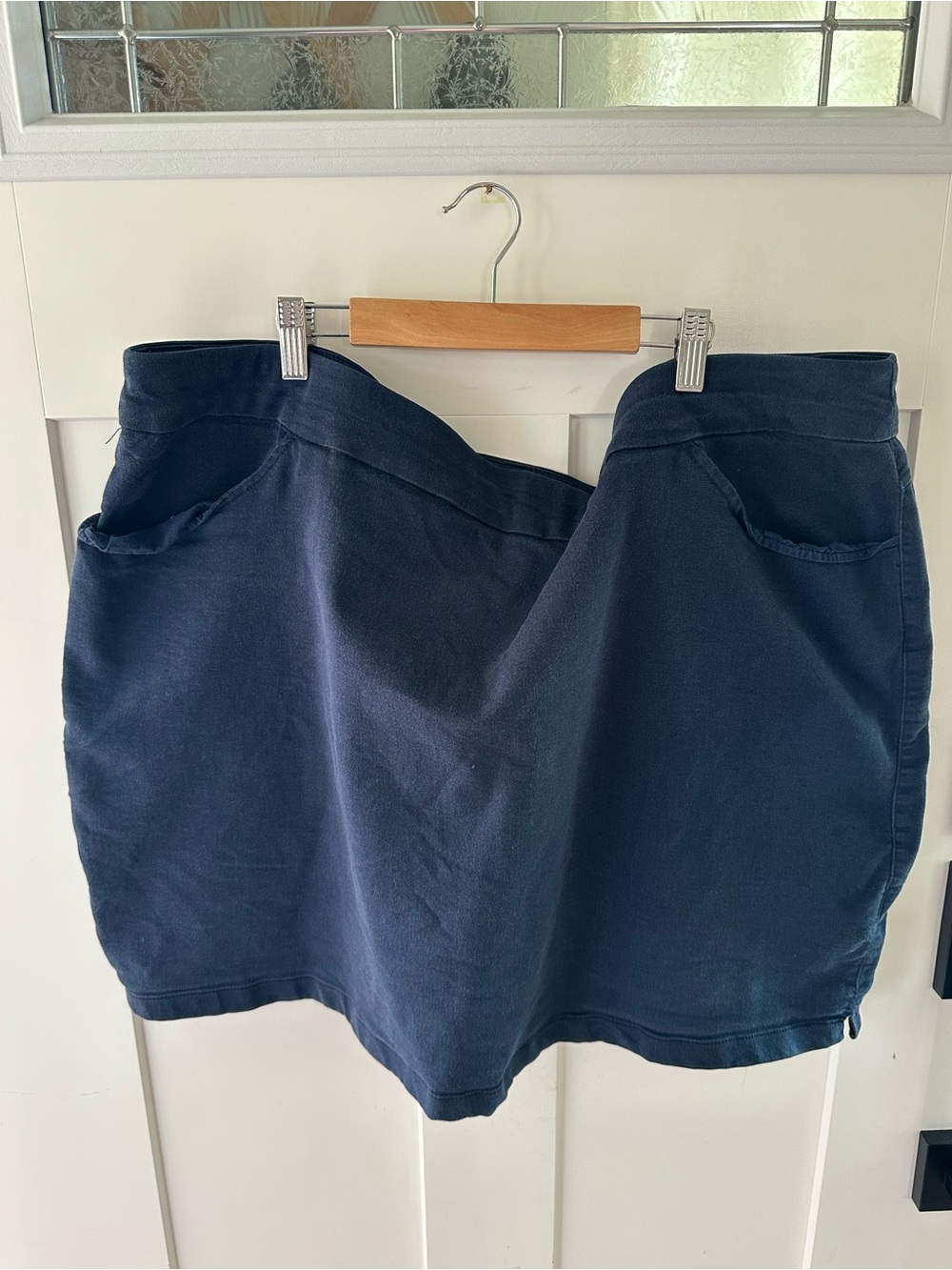 Briggs New York Navy Blue Skort